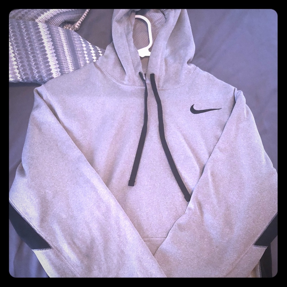 Nike Therma Fit Hoodie